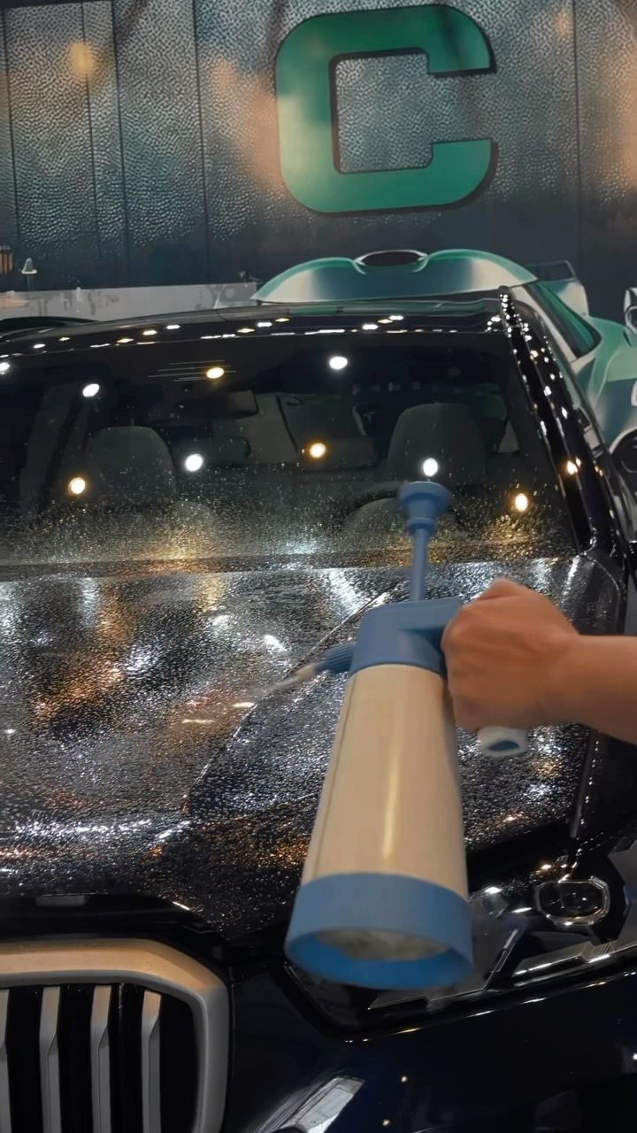 Teste de hidrorrepelência da proteção de pintura automotiva em Passo Fundo
